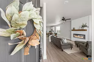 2017 Clear Sky Ct, Temple, TX 76502 - Photo 2