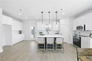 2017 Clear Sky Ct, Temple, TX 76502 - Photo 6