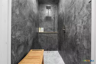 445 N Wall St, Belton, TX 76513 - Photo 28