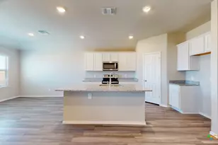 2446 Bee Crk Dr, Copperas Cove, TX 76522 - Photo 4