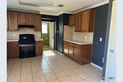 615 Lubbock Lane, New Braunfels, TX 78132 - Photo 4