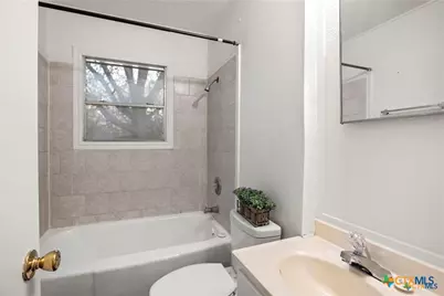 1913 S 19th Street, Temple, TX 76504 - Photo 12