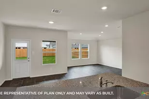 1001 Village Run, Seguin, TX 78155 - Photo 10