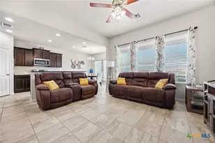 629 Skylar Heights Dr, Temple, TX 76502 - Photo 2