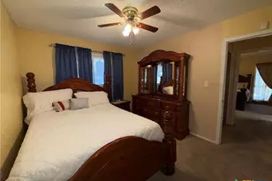 110 Taos Dr, Victoria, TX 77904 - Photo 10