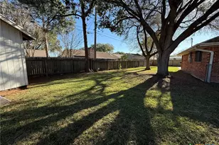 110 Taos Dr, Victoria, TX 77904 - Photo 22