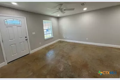 661 W Austin  Unit F Street #F, Luling, TX 78648 - Photo 4