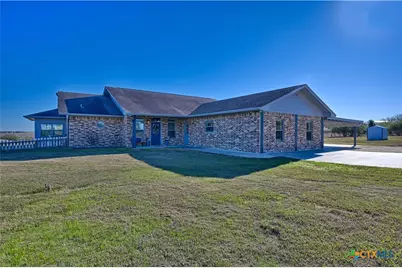 1733 County Road 376, Shiner, TX 77984 - Photo 2