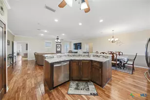 1733 Co Rd 376, Shiner, TX 77984 - Photo 10