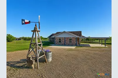 1733 County Road 376, Shiner, TX 77984 - Photo 40