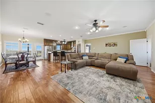 1733 Co Rd 376, Shiner, TX 77984 - Photo 6