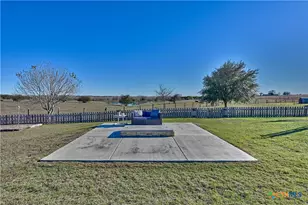 1733 Co Rd 376, Shiner, TX 77984 - Photo 34