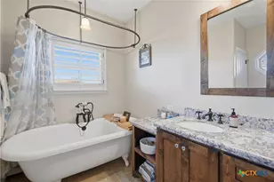 1733 Co Rd 376, Shiner, TX 77984 - Photo 24