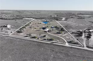 1733 Co Rd 376, Shiner, TX 77984 - Photo 46