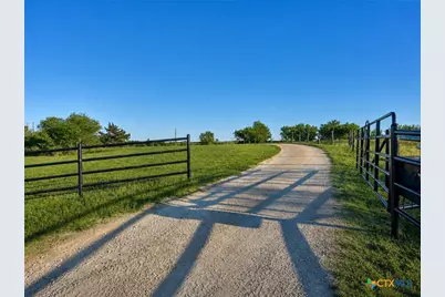 1733 County Road 376, Shiner, TX 77984 - Photo 42