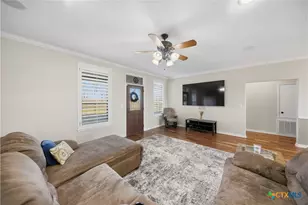 1733 Co Rd 376, Shiner, TX 77984 - Photo 6