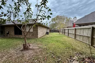 316 Woodglenn Dr, Victoria, TX 77904 - Photo 42