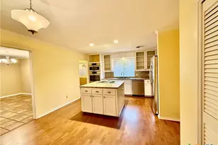 316 Woodglenn Dr, Victoria, TX 77904 - Photo 8