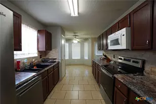 805 James Loop, Killeen, TX 76542 - Photo 6