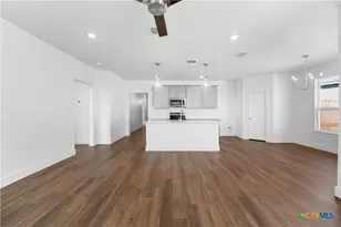 1050 LEXINGTON Dr, Copperas Cove, TX 76522 - Photo 4