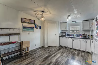 127 Hillside Drive, Troy, TX 76579 - Photo 8