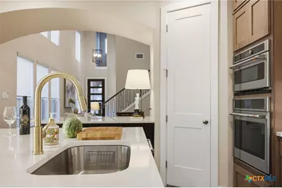 1651 Gruene Grass, New Braunfels, TX 78130 - Photo 12