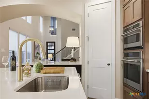 1651 Gruene Grass, New Braunfels, TX 78130 - Photo 12