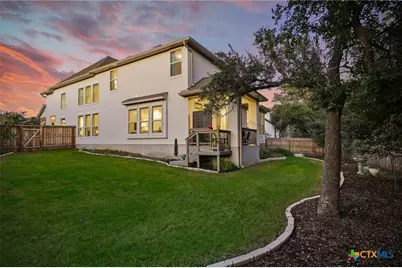 1651 Gruene Grass, New Braunfels, TX 78130 - Photo 6