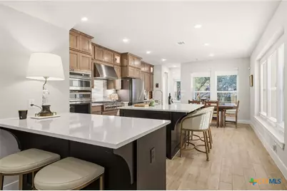 1651 Gruene Grass, New Braunfels, TX 78130 - Photo 8