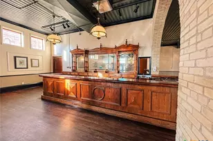 202 E Forrest St, Victoria, TX 77901 - Photo 10