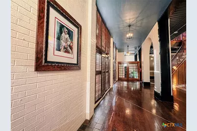 202 E Forrest Street, Victoria, TX 77901 - Photo 6