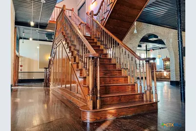 202 E Forrest Street, Victoria, TX 77901 - Photo 8