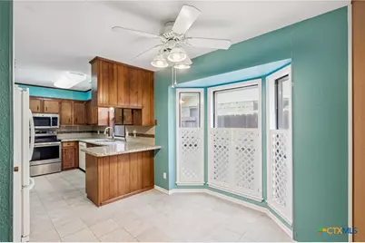 201 Laguna Drive, Victoria, TX 77904 - Photo 6