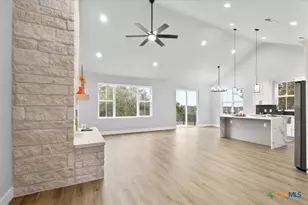 1190 Fernwood Rd, Fischer, TX 78623 - Photo 10