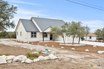 1190 Fernwood Road, Fischer, TX 78623 - Photo 2