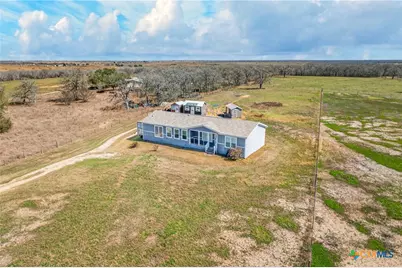 2041 County Road 240, Gonzales, TX 78629 - Photo 26