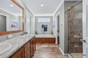 2041 Co Rd 240, Gonzales, TX 78629 - Photo 18