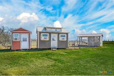 2041 County Road 240, Gonzales, TX 78629 - Photo 24