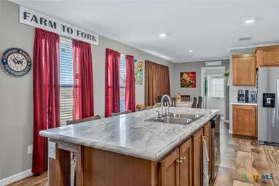 2041 County Road 240, Gonzales, TX 78629 - Photo 10