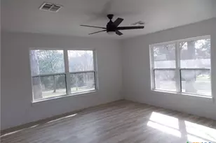 2413 Brooklawn Dr, Temple, TX 76502 - Photo 10