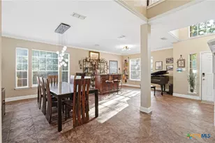 13830 Morningbluff Dr, San Antonio, TX 78216 - Photo 10