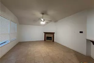 115 Sandstone Ct, Victoria, TX 77904 - Photo 4