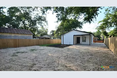 1008 Stonewall Street, San Antonio, TX 78211 - Photo 2