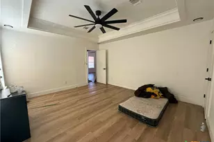 1008 Stonewall St, San Antonio, TX 78211 - Photo 8