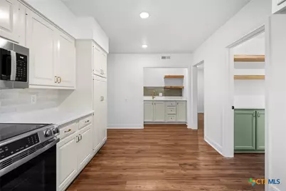 615 W Royal Avenue, Temple, TX 76501 - Photo 18