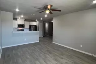 2108 Saulsbury Dr, Temple, TX 76504 - Photo 2