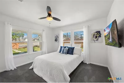 1428 Lee Street, New Braunfels, TX 78130 - Photo 16