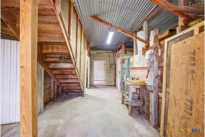 205 N Main, Moulton, TX 77975 - Photo 32