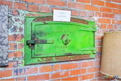 205 N Main, Moulton, TX 77975 - Photo 10