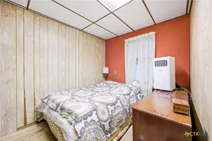 205 N Main, Moulton, TX 77975 - Photo 12